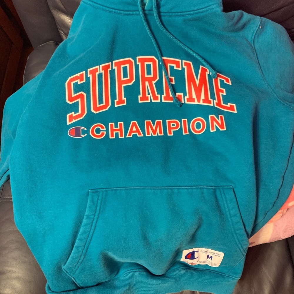 Supreme x Champion Hoodie